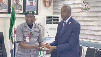 d1238f1c 1416 435d 90d4 706f5cbd6f23