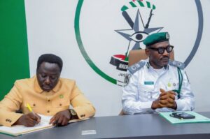 01e82753 4598 402c a33b bcdf53e3c2c6