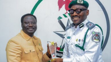 aaa0d620 1c58 4e43 8ddf 358590d22fd6