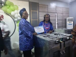 a7d1806b 91a7 41a5 8826 fe8053d479cc