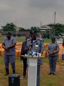 5599898b fc90 4496 b151 b737414c6cd3