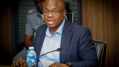 6fb48183 defb 40c7 9ea2 dcc98a4bb7d6