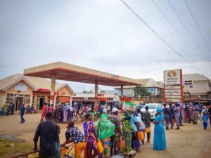 eca4a4cf 44c1 4379 ab66 4c7c65108208