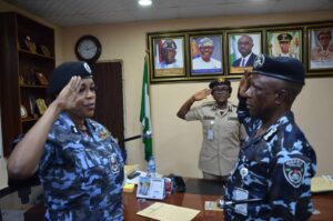 1ef7ed2b 3b40 4d16 abb5 6b05715bdccb