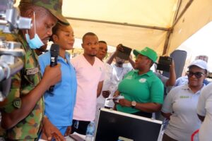 51323913 21b8 43f8 8ffc 1afc136bfd37