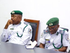 73c69730 b303 4b2e 806f 05a08b6b9ec3