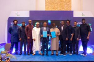 83fa8049 6287 4e5b 8219 73fa6d1e8149