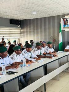 fa61d1ee b4a0 4704 873c 7d0025a8e407