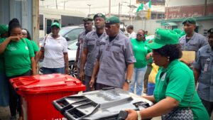 21eb8f4d 43ed 472d b29f 884927aefb4d