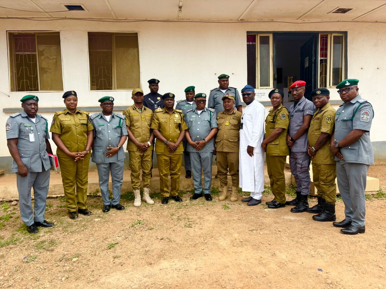 2df4be82 426d 4273 a88a 3a9785a7d7a2