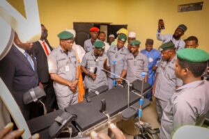 2e141de2 dca1 4dff 9888 967bbd546bbe