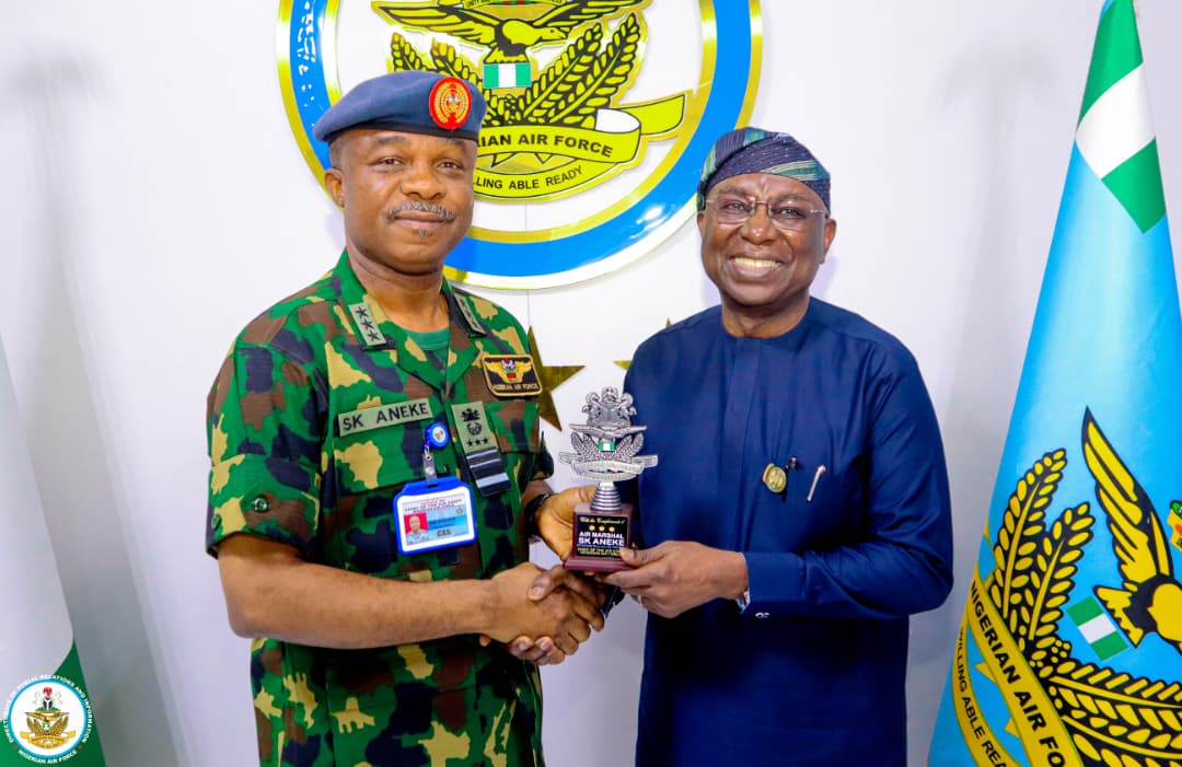 92427771 a0ea 4555 8b99 18e1a3af93bd 2