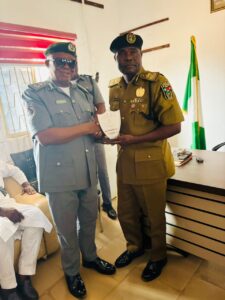 bee1d217 591a 4d64 bfea b3cc84cc9e48