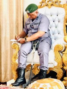 3df33ea8 e802 42f1 9532 e0cc83899624