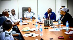 92f1c372 80fa 4865 b3ff 4fc8c0063a64