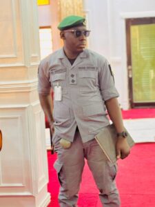 ab3e972b 3b88 41c3 b9d4 a2a99d270112