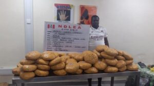 image 750x 69c856aaa38ac