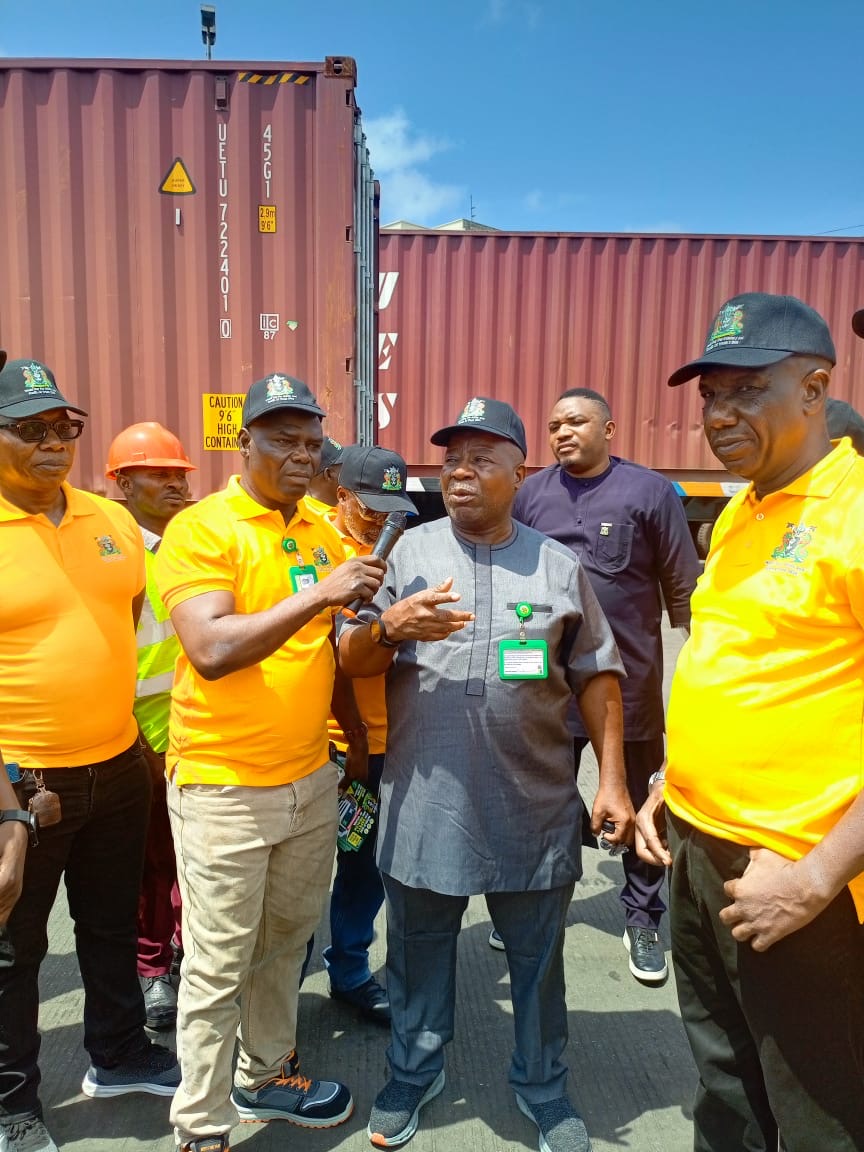 1ee1d06d ec13 4066 886c c613ccda88ce