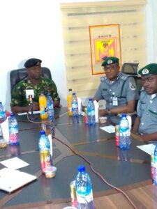 98ae1b86 80c8 4525 b6d1 7d5b2a8a8ae0