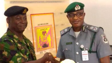 98f1b581 9925 4e46 af2a a10580676c42